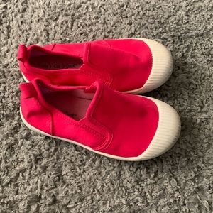 Cat and jack water shoes